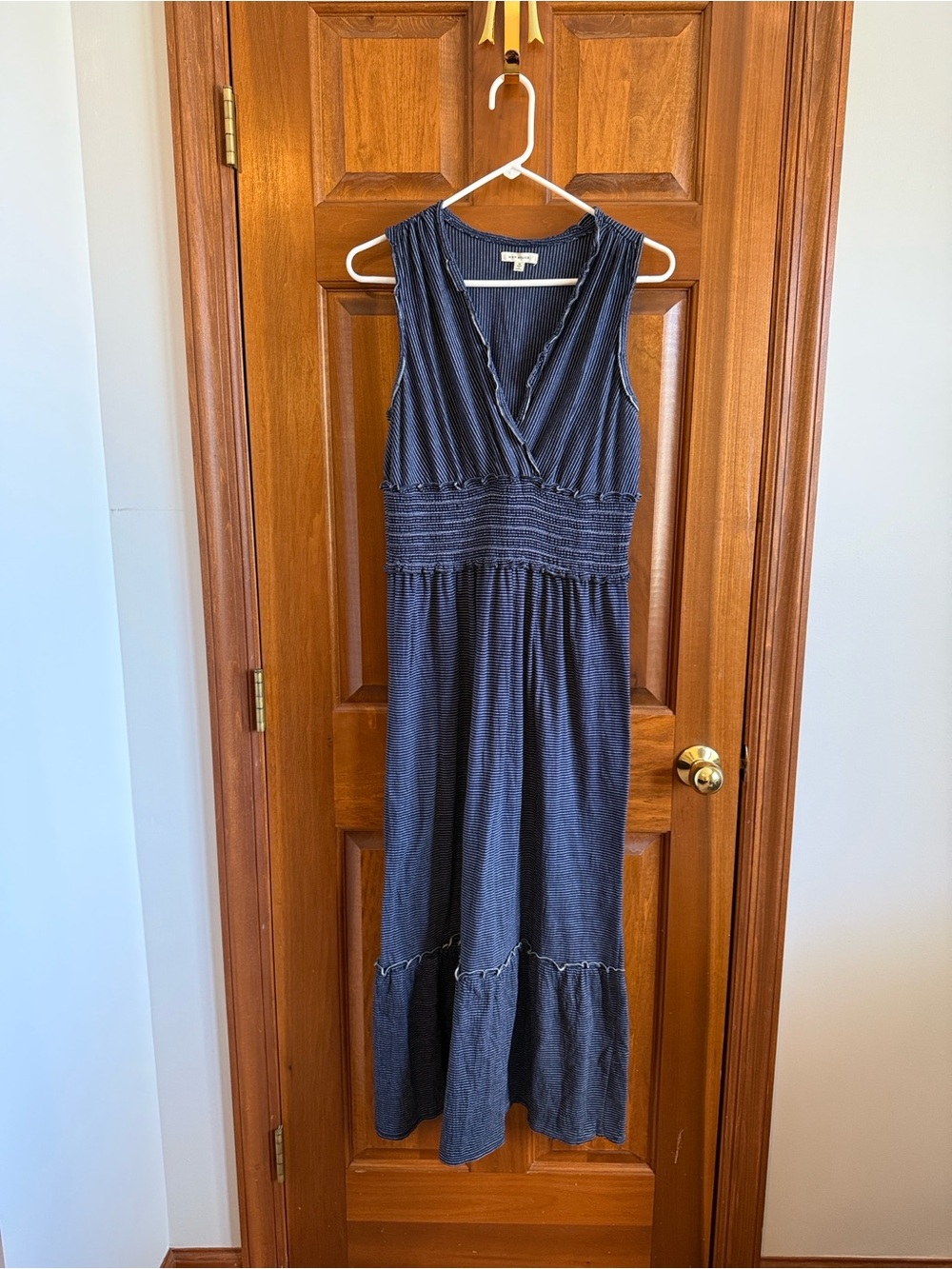Max Studio Navy Sleeveless V-Neck Smocked-Waist Maxi Dress